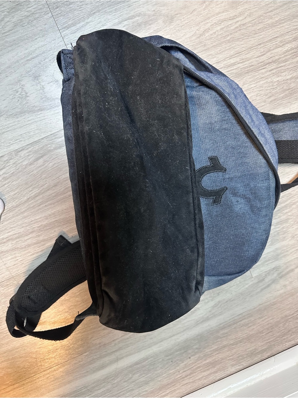 True Religion Gray Denim Backpack Black Suede Trim Laptop School Travel Bag - Picture 5 of 8